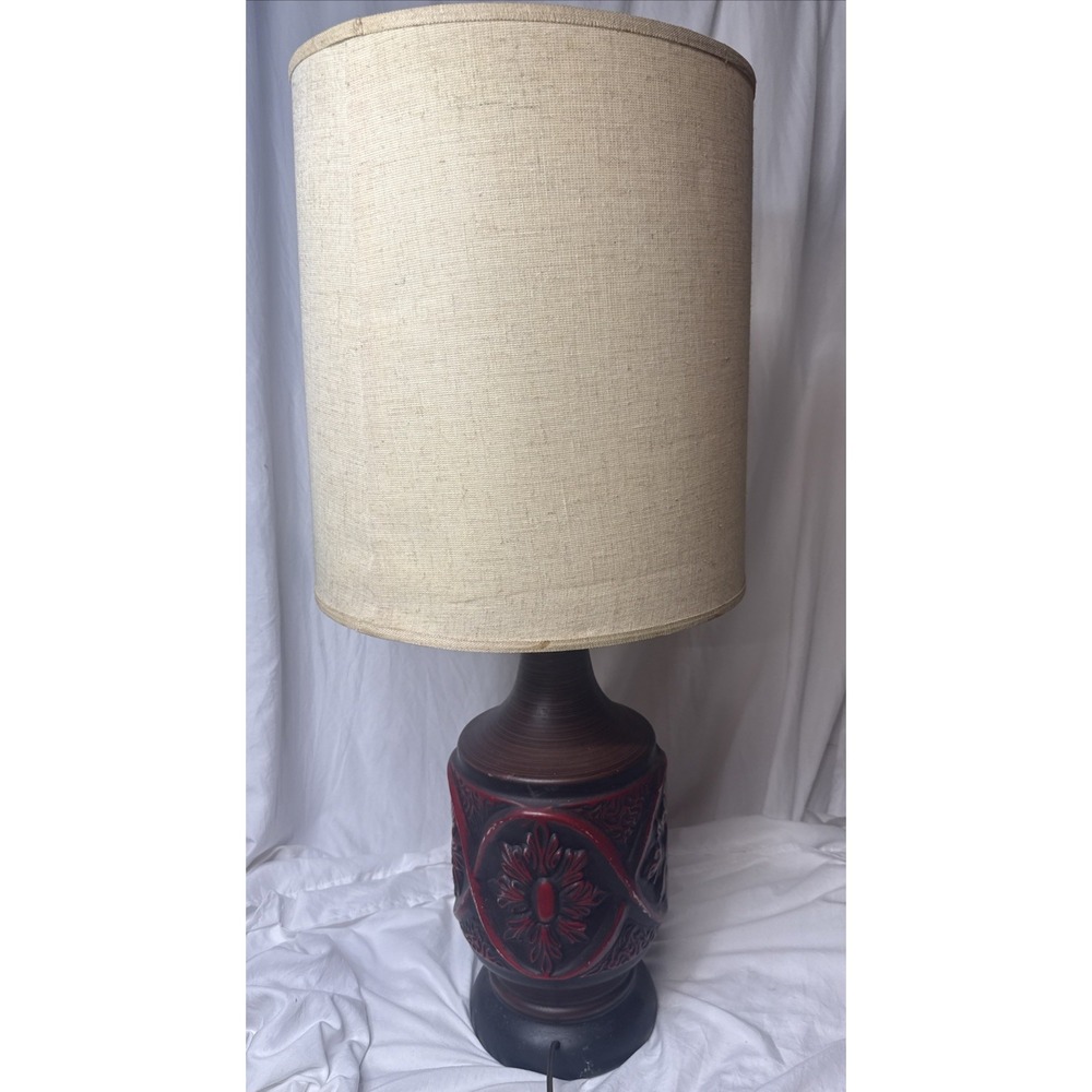 Vintage MCM Brutalist Ceramic Table Lamp Red Floral Medallion Wood Grain 60's